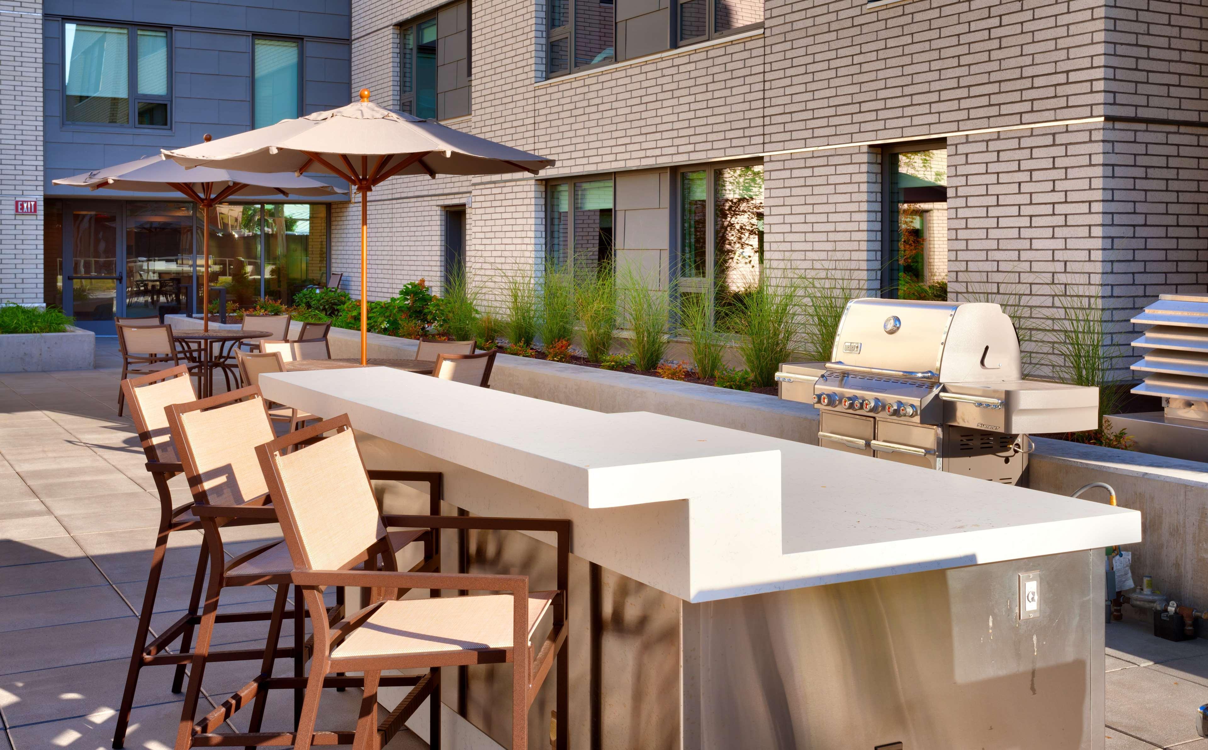 Hyatt House / Downtown Hotel