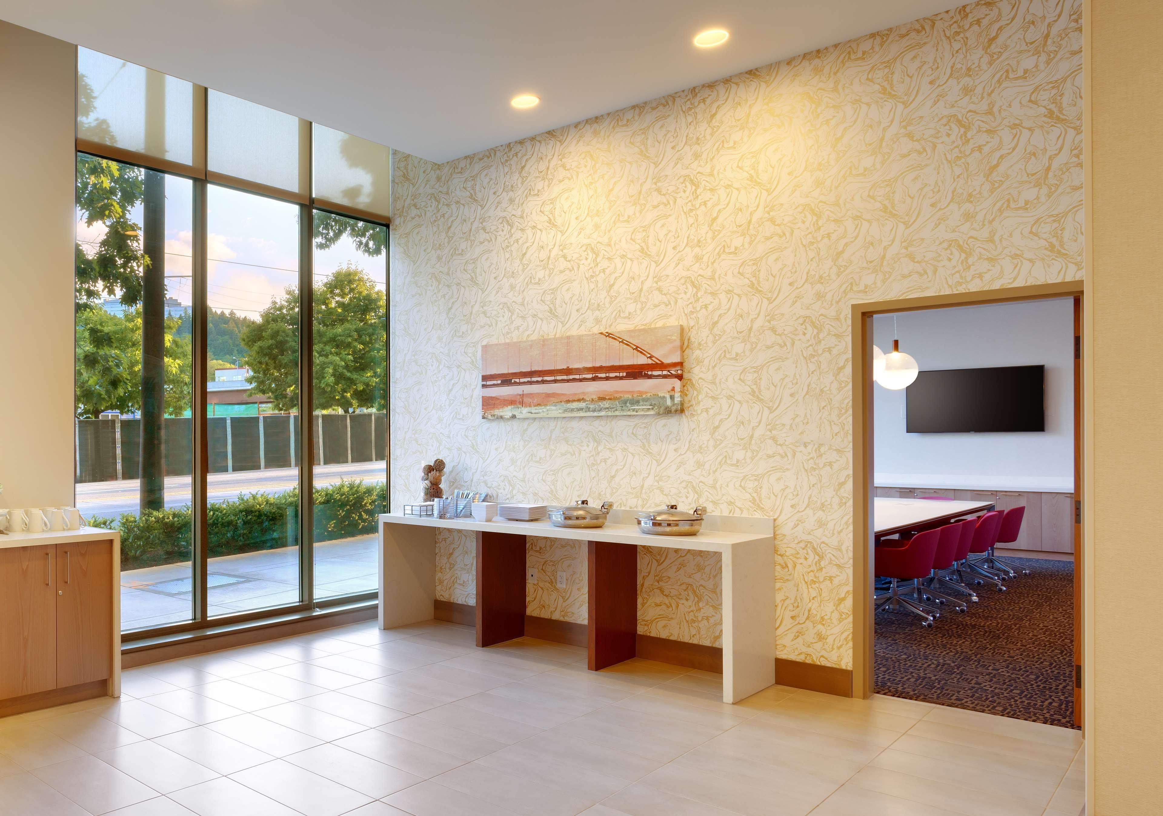 Hotel Hyatt House / Downtown Portland