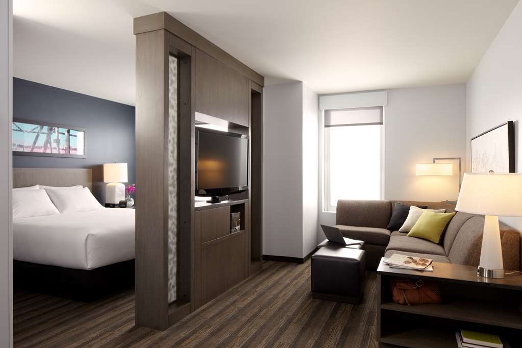 Hyatt House / Downtown 3*