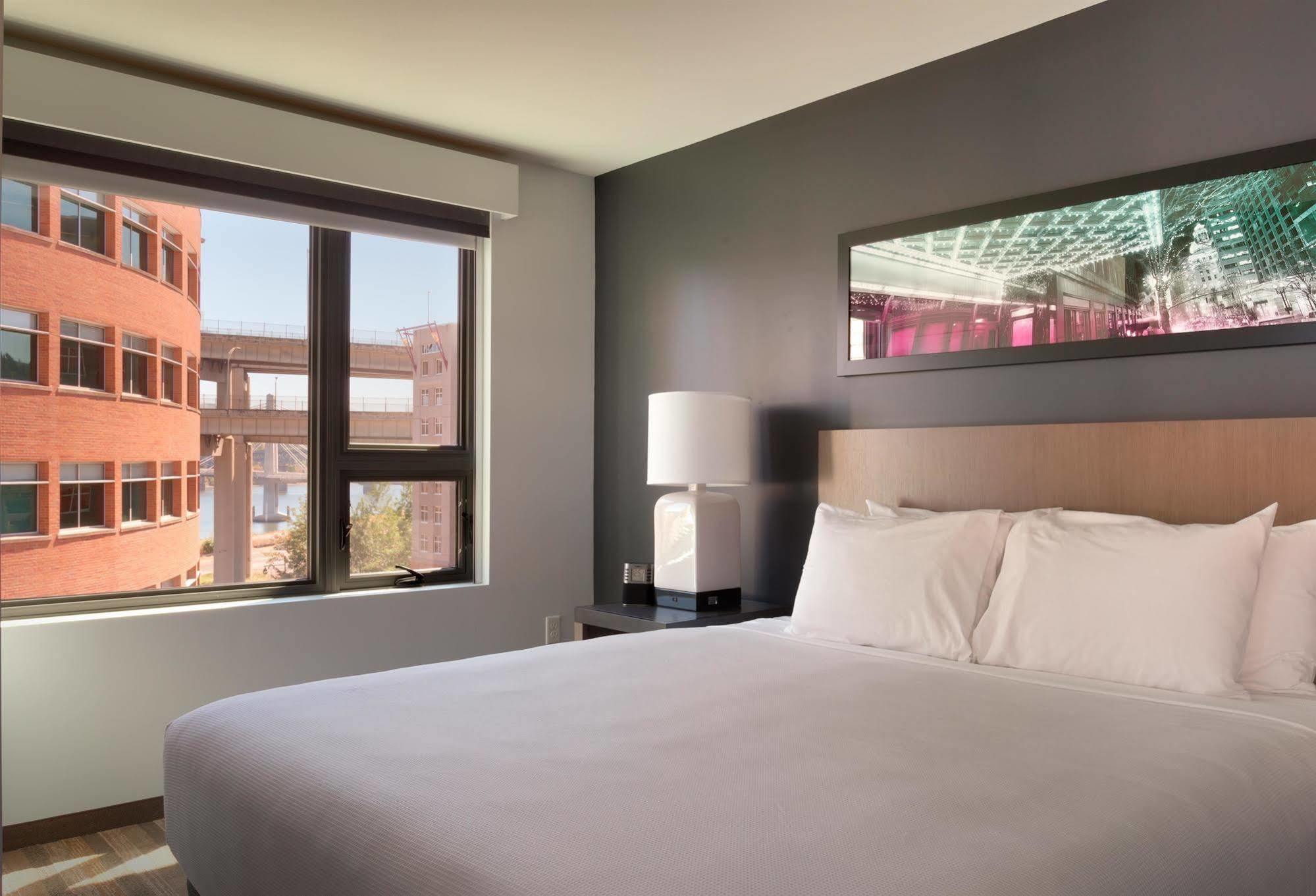Hyatt House / Downtown Hotel 3*